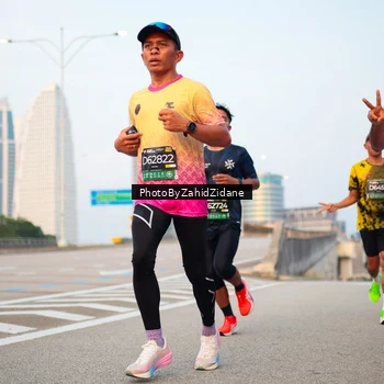 Runner Photo 6667252