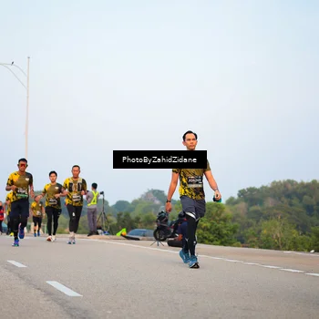 Runner Photo 6667375