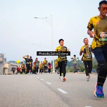 Runner Photo 6667400
