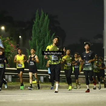 Runner Photo 6667420