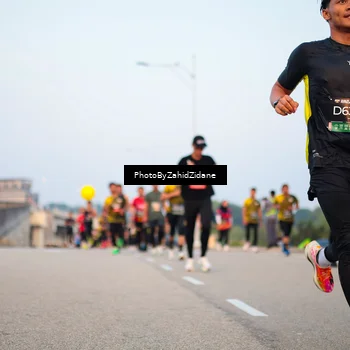 Runner Photo 6667431