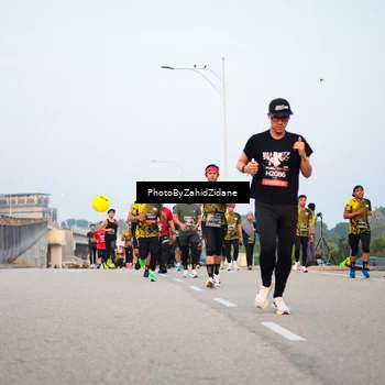 Runner Photo 6667477