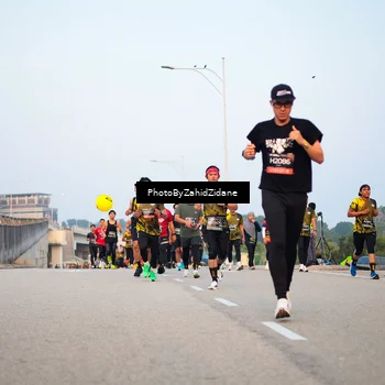 Runner Photo 6667520