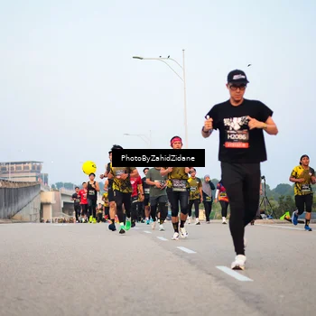Runner Photo 6667556