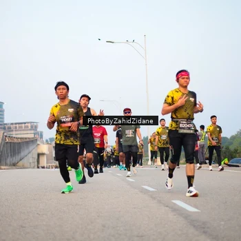Runner Photo 6667597