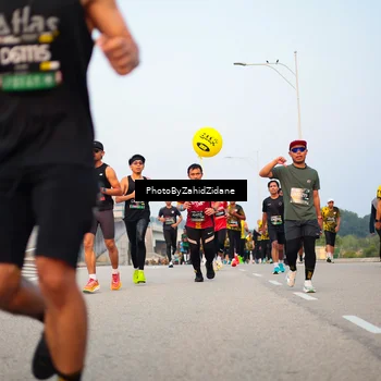 Runner Photo 6667692
