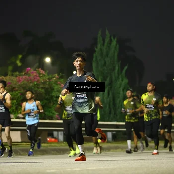 Runner Photo 6667717