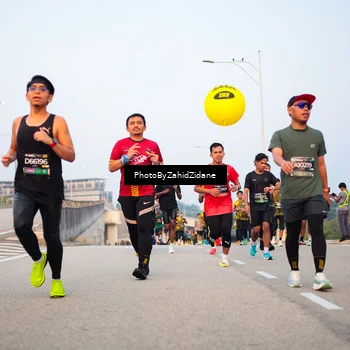Runner Photo 6667758