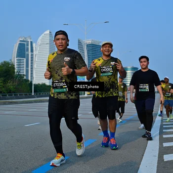 Runner Photo 6667787