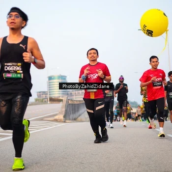 Runner Photo 6667820