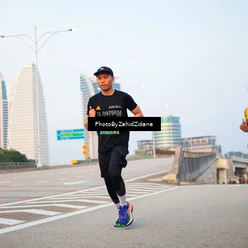 Runner Photo 6667926