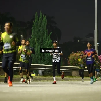 Runner Photo 6668030