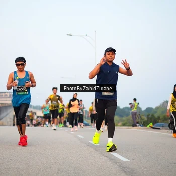 Runner Photo 6668272