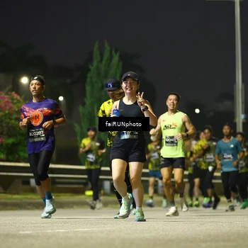 Runner Photo 6668375