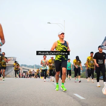Runner Photo 6668460