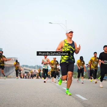 Runner Photo 6668489