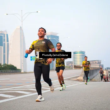 Runner Photo 6668561