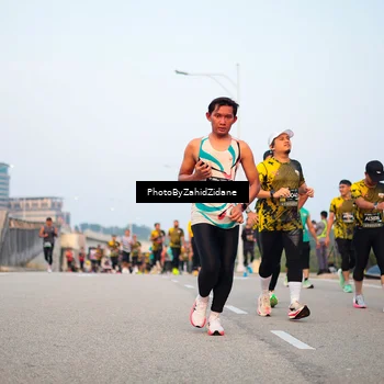 Runner Photo 6668637