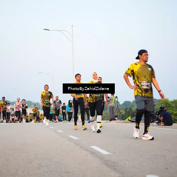Runner Photo 6668673
