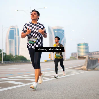 Runner Photo 6668755