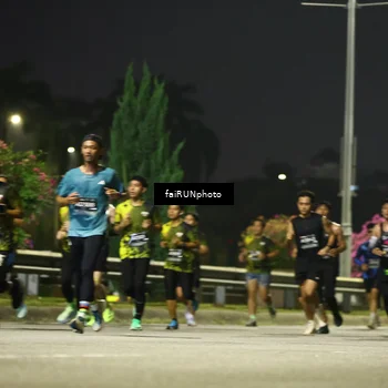 Runner Photo 6668783