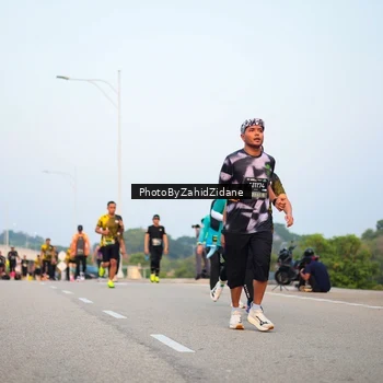 Runner Photo 6668866