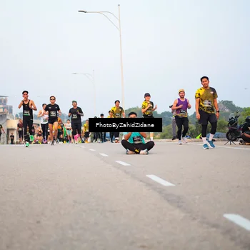 Runner Photo 6668880