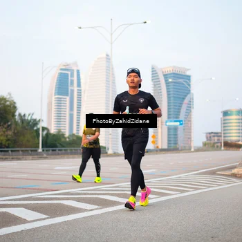Runner Photo 6668920