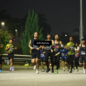 Runner Photo 6668924