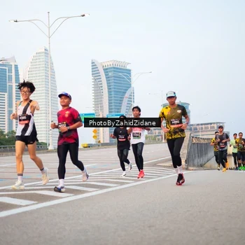 Runner Photo 6668941