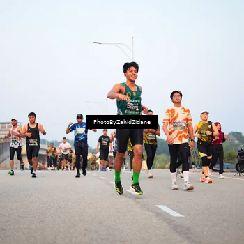Runner Photo 6668958
