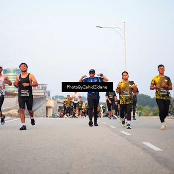 Runner Photo 6668959