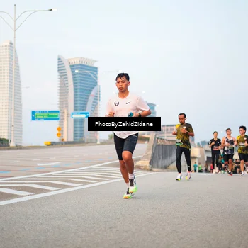 Runner Photo 6668975