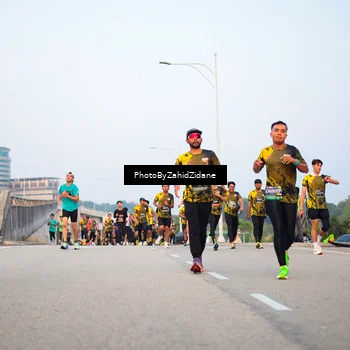 Runner Photo 6669004
