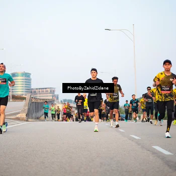 Runner Photo 6669023