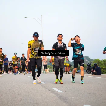 Runner Photo 6669075