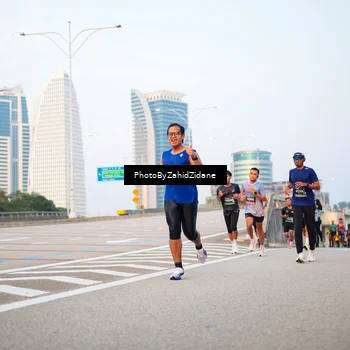 Runner Photo 6669083