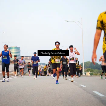 Runner Photo 6669085