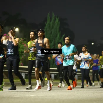 Runner Photo 6669095