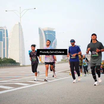 Runner Photo 6669102
