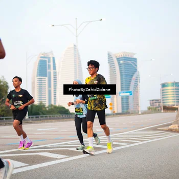 Runner Photo 6669110