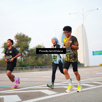 Runner Photo 6669113