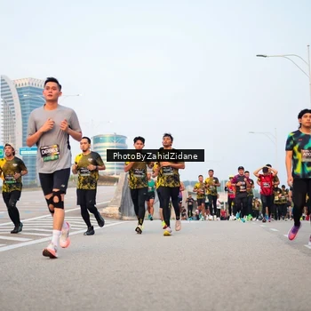 Runner Photo 6669176
