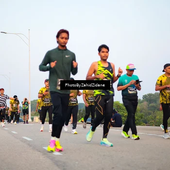 Runner Photo 6669199