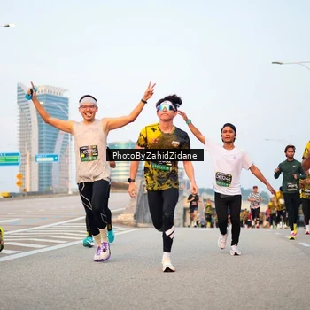 Runner Photo 6669240