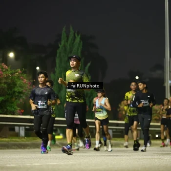 Runner Photo 6669543