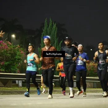 Runner Photo 6670438