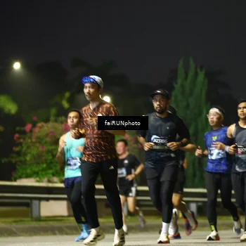 Runner Photo 6670502