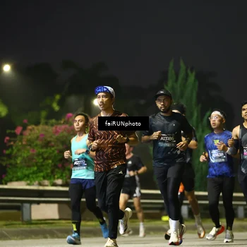 Runner Photo 6670577