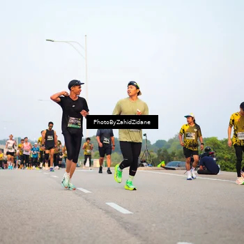 Runner Photo 6670662